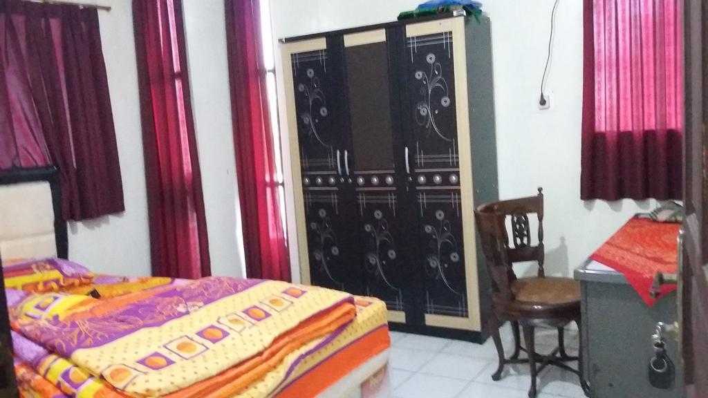 Mayestik Guest House Syariah Jakarta Exterior foto