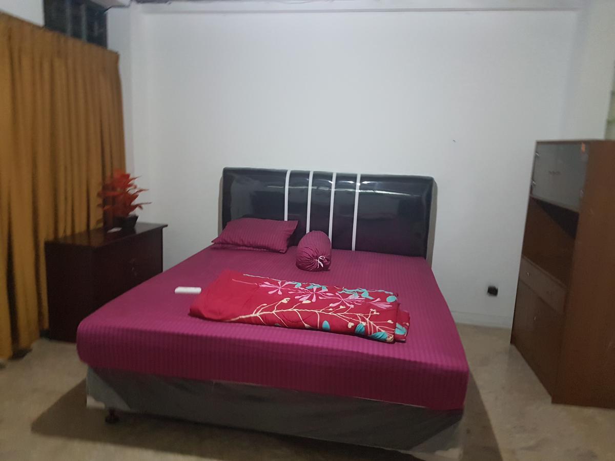 Mayestik Guest House Syariah Jakarta Exterior foto